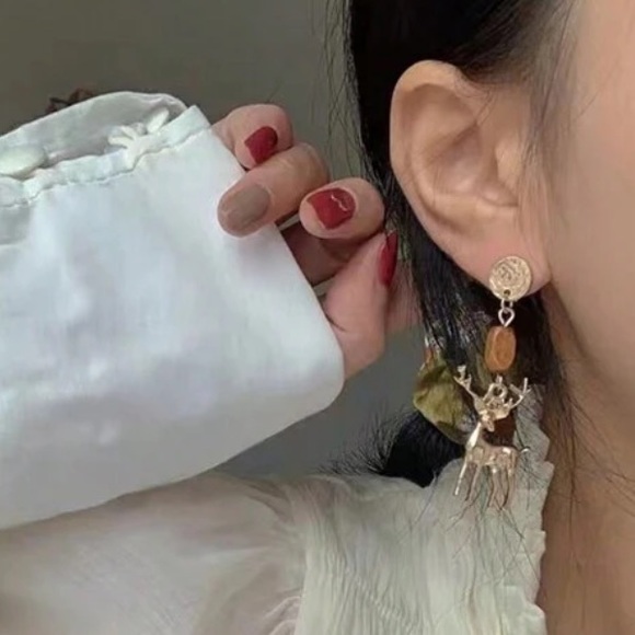 Gold Reindeer Earrings - Picture 3 of 6